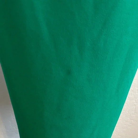 FINAL! Vince Camuto Emerald Green Sleeveless Midi Dress - Picture 4 of 8